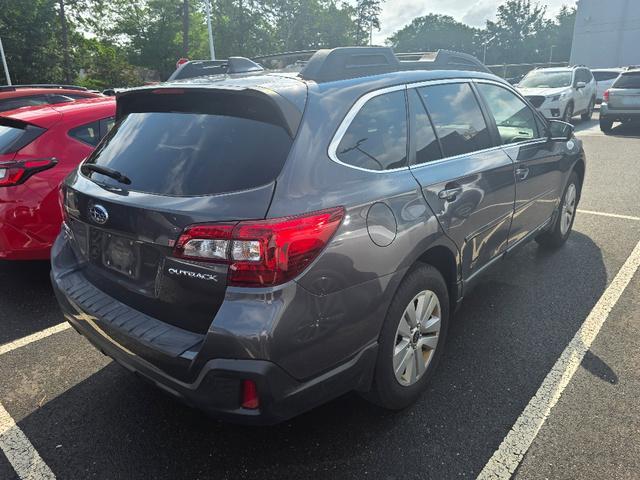 Photo of 2019 Gray Subaru Outback