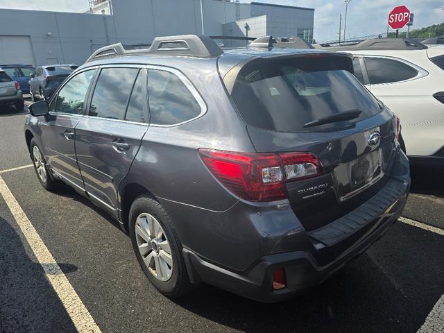 Photo of 2019 Gray Subaru Outback