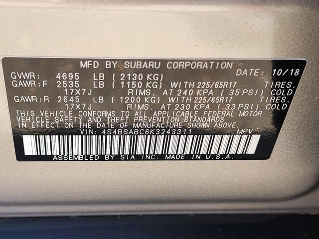 Photo of 2019 Gray Subaru Outback