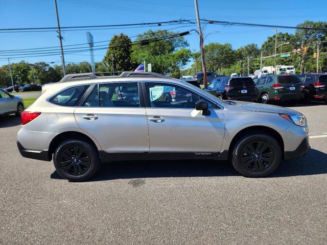 Photo of 2019 Gray Subaru Outback
