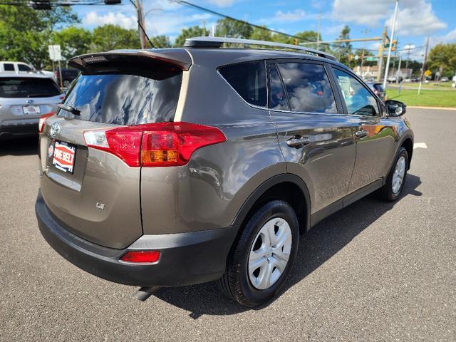 Photo of 2014 Pyrite Mica Toyota RAV4
