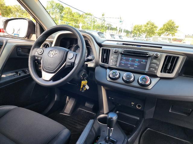 Photo of 2014 Pyrite Mica Toyota RAV4