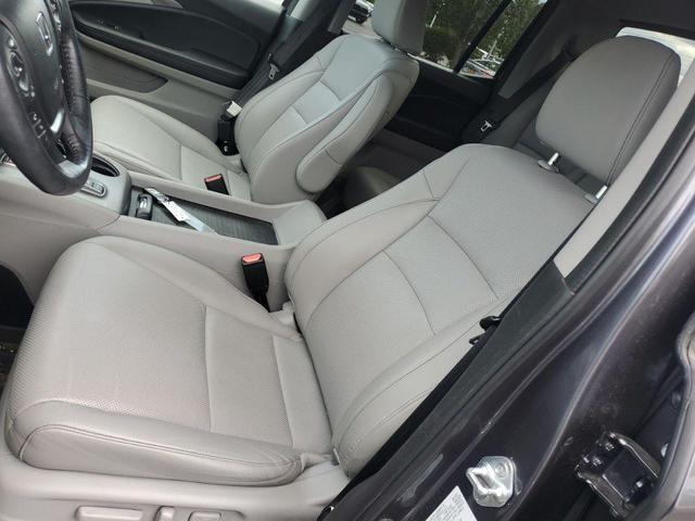 Photo of 2023 Modern Steel Metallic Honda Ridgeline