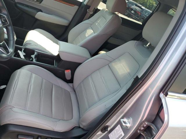 Photo of 2022 Lunar Silver Metallic Honda CR-V