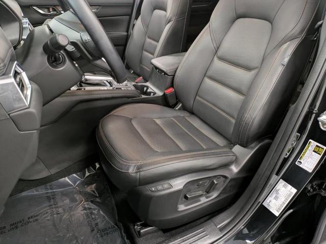 Photo of 2022 Jet Black Mica Mazda CX-5
