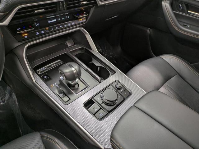 Photo of 2024 Machine Gray Metallic Mazda CX-90