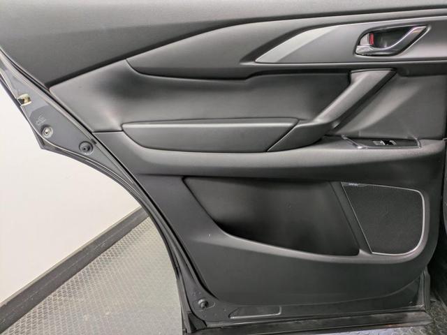 Photo of 2022 Machine Gray Metallic Mazda CX-9
