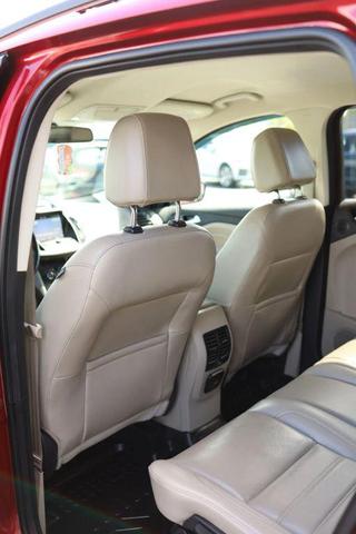 Photo of 2017 Red Ford Escape