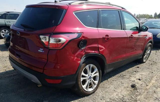 Photo of 2017 Red Ford Escape