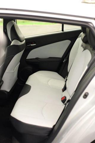 Photo of 2022 Silver Toyota Prius