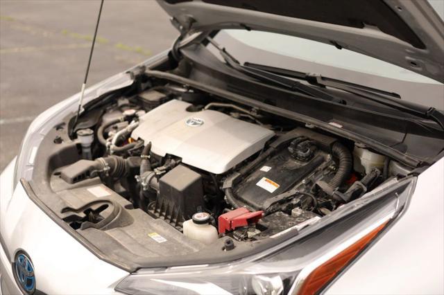 Photo of 2022 Silver Toyota Prius