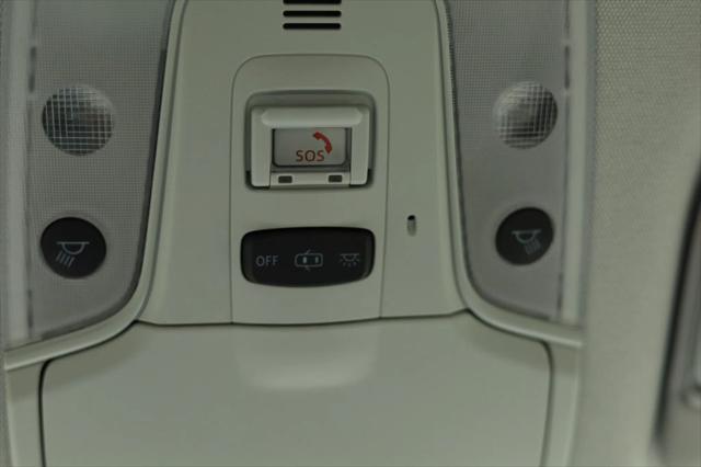 Photo of 2022 Silver Toyota Prius