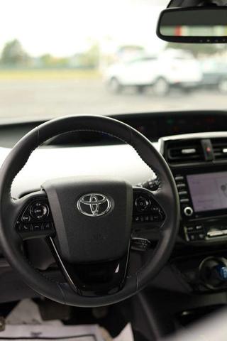 Photo of 2022 Silver Toyota Prius