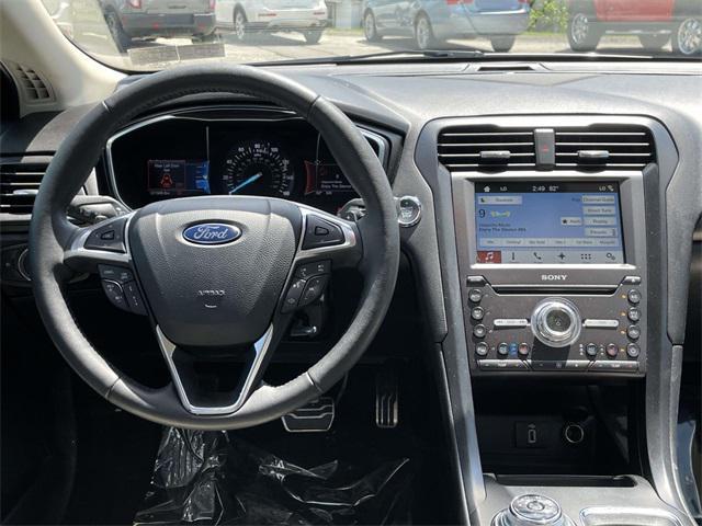 Photo of 2017 Gold Ford Fusion