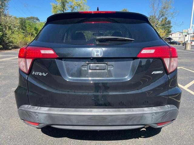 Photo of 2016 Crystal Black Pearl Honda HR-V
