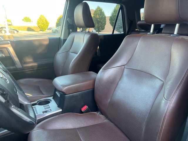 Photo of 2023 Midnight Black Metallic Toyota 4Runner