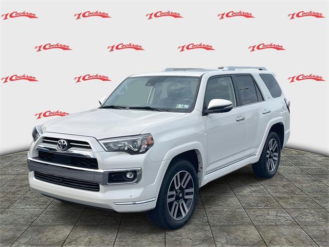 Photo of 2022 White Toyota 4Runner