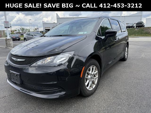 2023 Chrysler Voyager