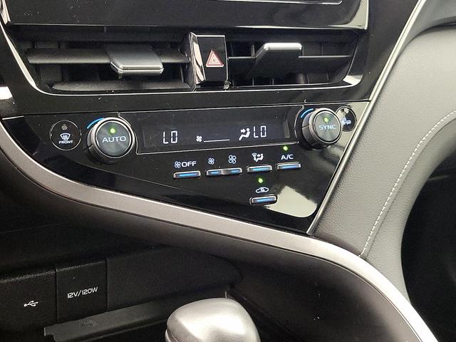 Photo of 2024 White Toyota Camry