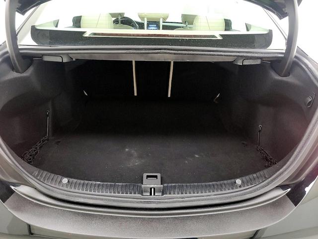 Photo of 2015 Black Mercedes-Benz C-Class