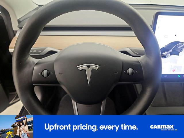 Photo of 2023 Black Tesla Model 3