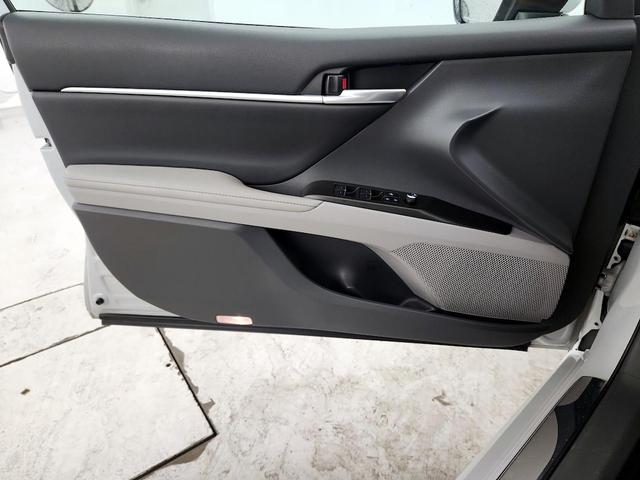 Photo of 2023 Gray Toyota Camry