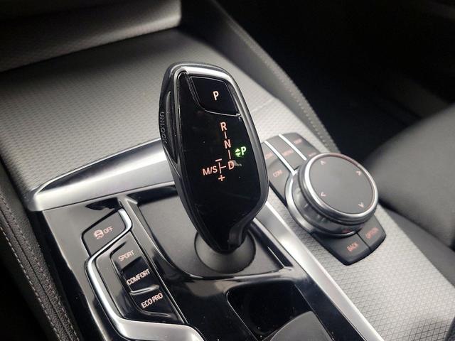 Photo of 2019 Black BMW 640 Gran Turismo