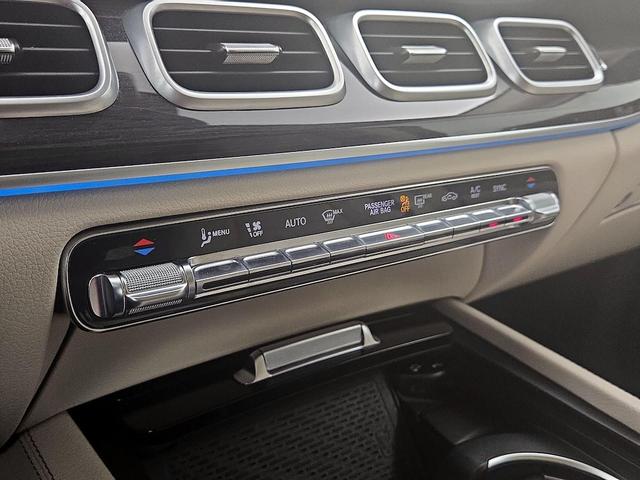 Photo of 2020 White Mercedes-Benz GLE 350