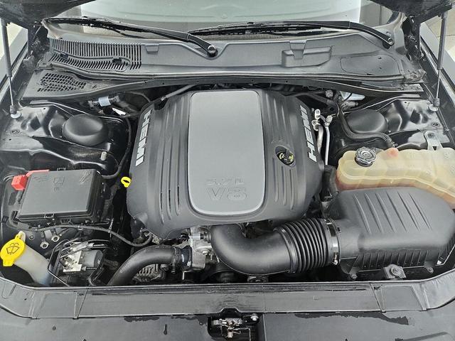 Photo of 2019 Black Dodge Challenger