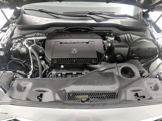 Photo of 2023 Gray Acura MDX