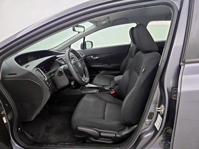 Photo of 2015 Gray Honda Civic