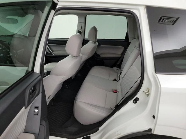 Photo of 2017 White Subaru Forester