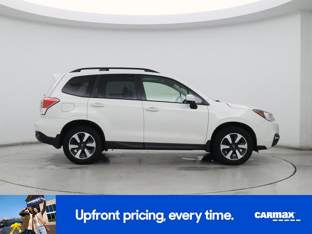 Photo of 2017 White Subaru Forester