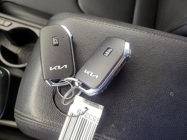 Photo of 2023 Black Kia Sportage
