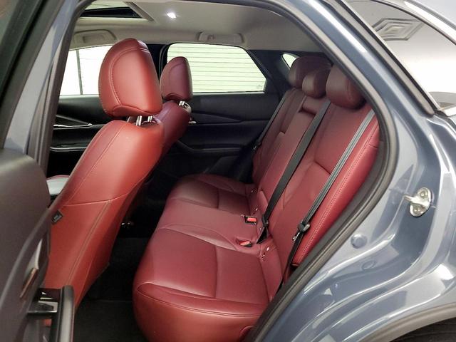 Photo of 2022 Gray Mazda CX-30