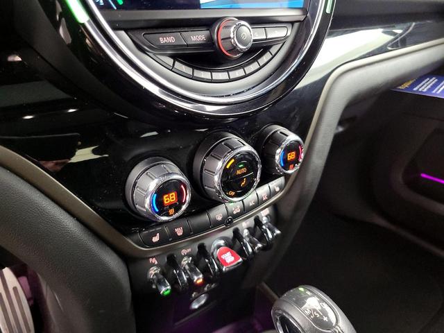 Photo of 2018 Blue MINI Countryman