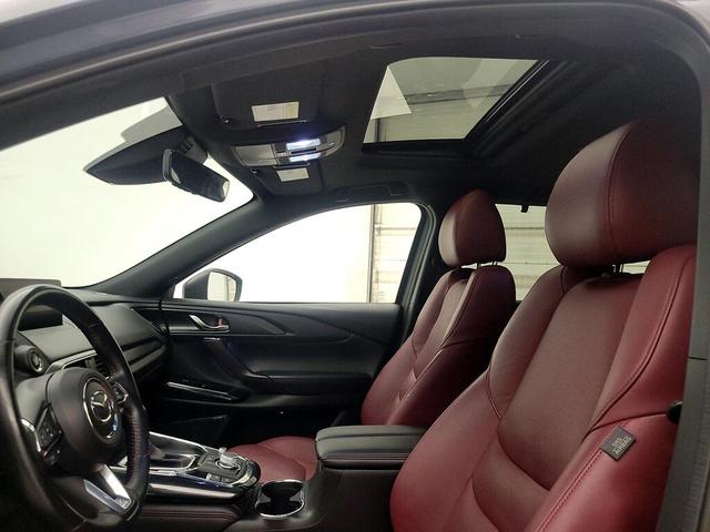 Photo of 2022 Gray Mazda CX-9