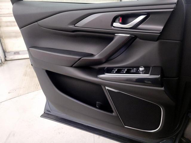 Photo of 2022 Gray Mazda CX-9