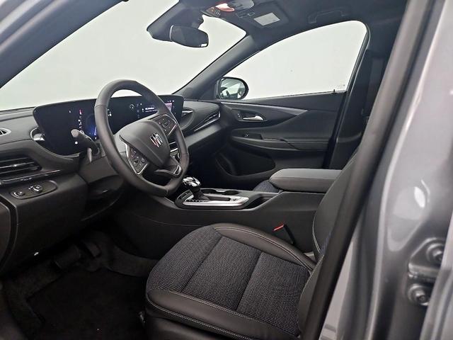 Photo of 2025 Silver Buick Envista