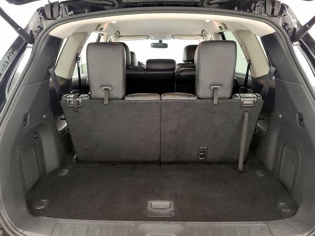 Photo of 2018 Black Nissan Pathfinder
