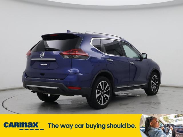 Photo of 2019 Blue Nissan Rogue