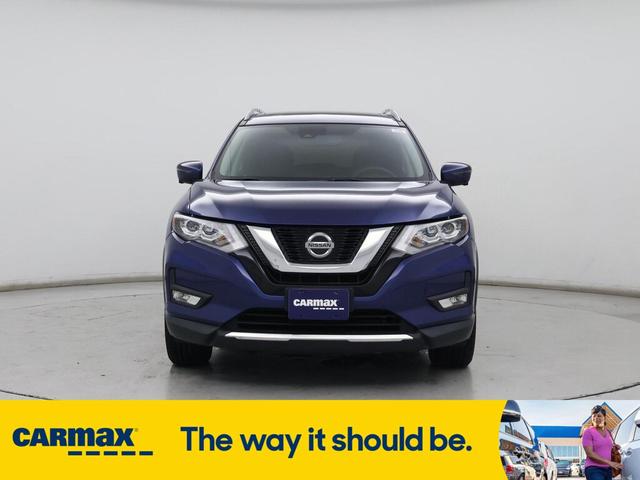 Photo of 2019 Blue Nissan Rogue