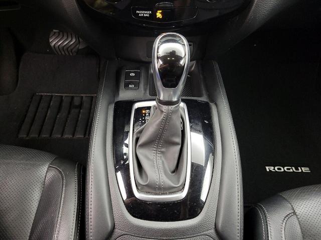 Photo of 2019 Blue Nissan Rogue