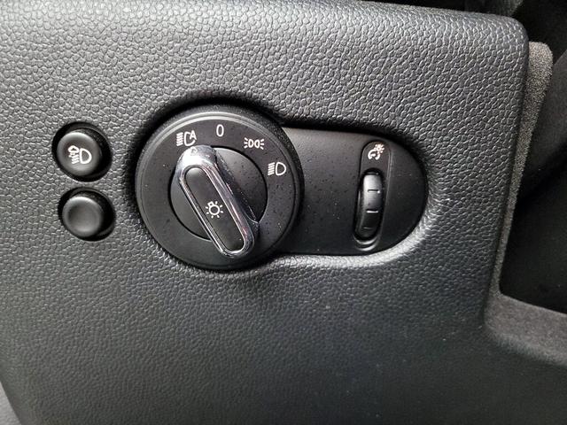 Photo of 2023 Black MINI Hardtop