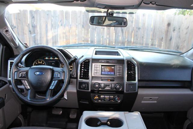 Photo of 2015 Tuxedo Black Metallic Ford F-150