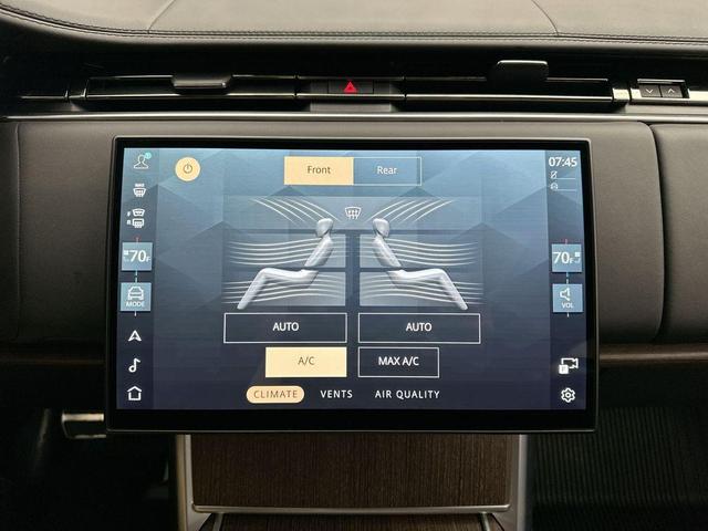 Photo of 2024 Gold Land Rover Range Rover