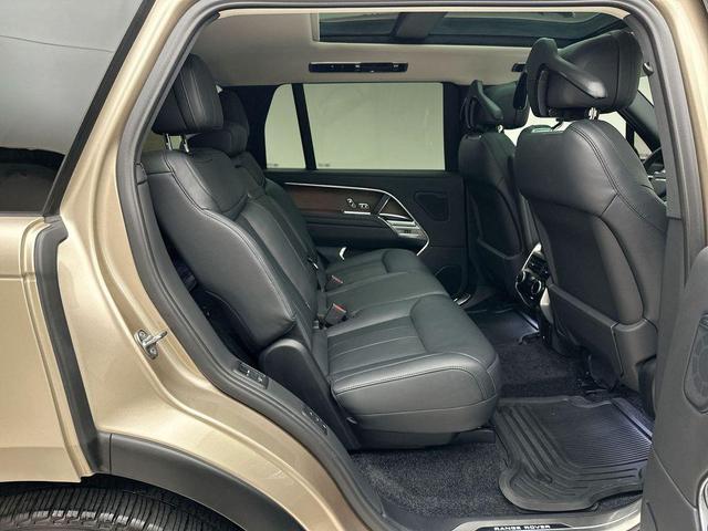 Photo of 2024 Gold Land Rover Range Rover