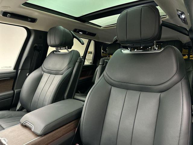 Photo of 2024 Gold Land Rover Range Rover