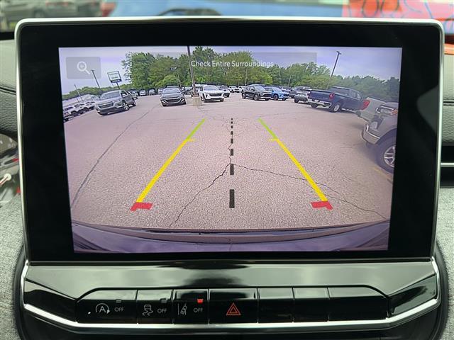 Photo of 2022 DIAMOND BLACK C Jeep Compass