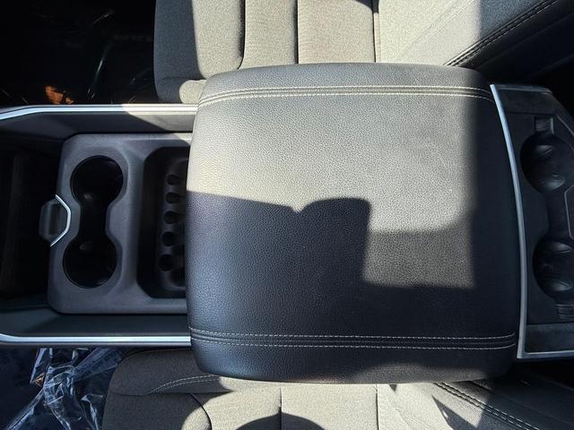 Photo of 2020 Granite Crystal Metallic Clearcoat RAM 1500